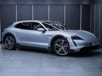 Used Porsche Taycan 2022 for sale - 78975062: Photo