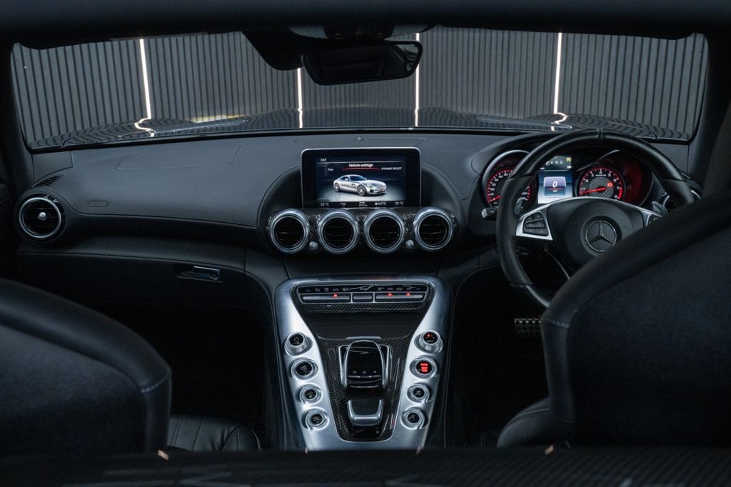 Used Mercedes-Benz AMG GT 2015 for sale - 76368201: Photo 13