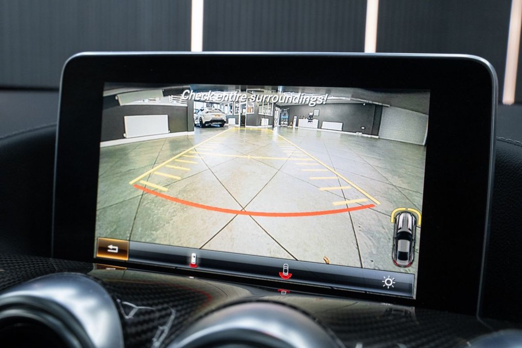 Used Mercedes-Benz AMG GT 2015 for sale - 76368201: Photo 23