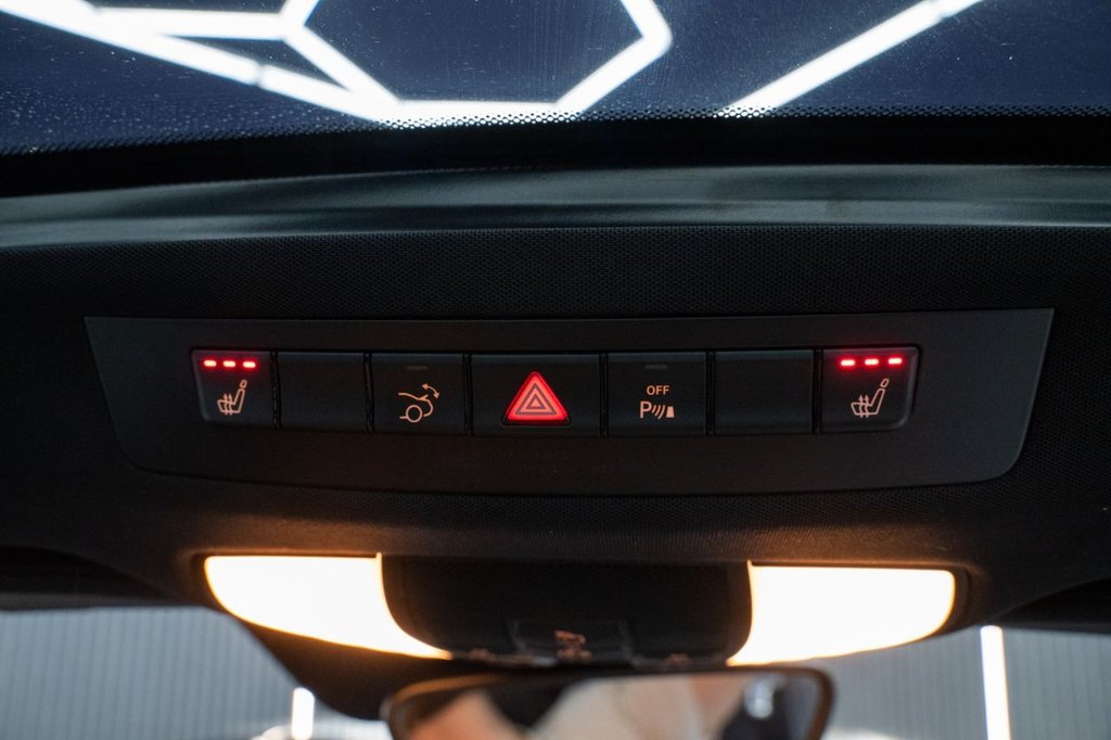 Used Mercedes-Benz AMG GT 2015 for sale - 76368201: Photo 32