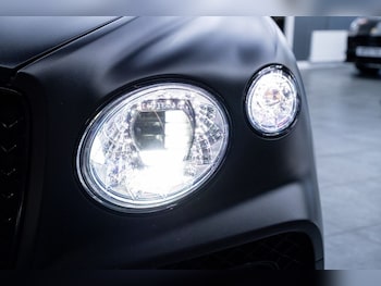 Used Bentley Bentayga 2021 for sale - 78487994: Photo
