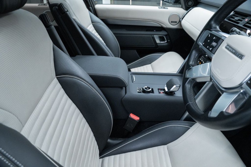 Used Land Rover Discovery 2023 for sale - 76784034: Photo 14