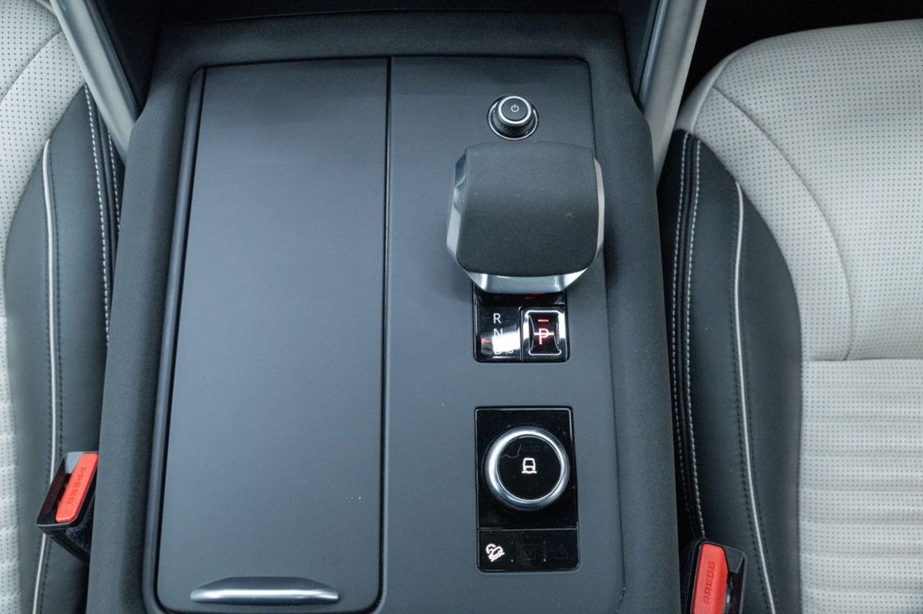 Used Land Rover Discovery 2023 for sale - 76784034: Photo 22