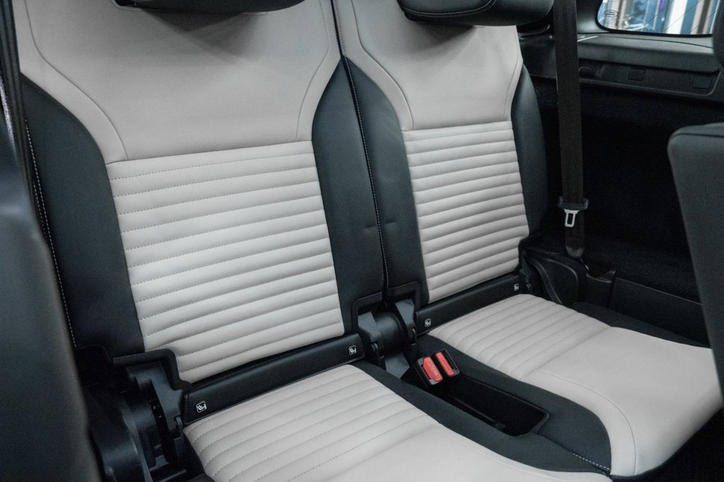 Used Land Rover Discovery 2023 for sale - 76784034: Photo 42
