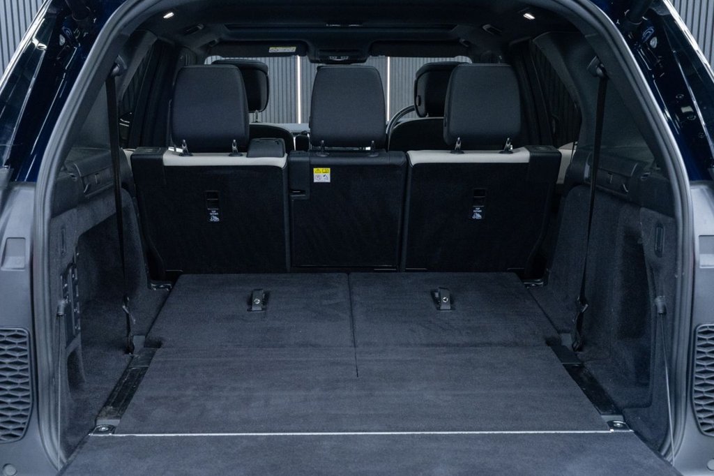 Used Land Rover Discovery 2023 for sale - 76784034: Photo 45