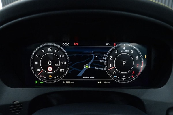 Used Jaguar F-Pace 2019 for sale - 76132705: Photo 27