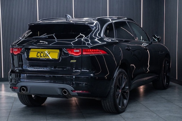Used Jaguar F-Pace 2019 for sale - 76132705: Photo 9