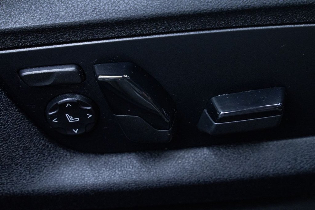 Used BMW 5 Series 2021 for sale - 77608918: Photo 16