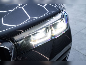 Used BMW 5 Series 2021 for sale - 77608918: Photo