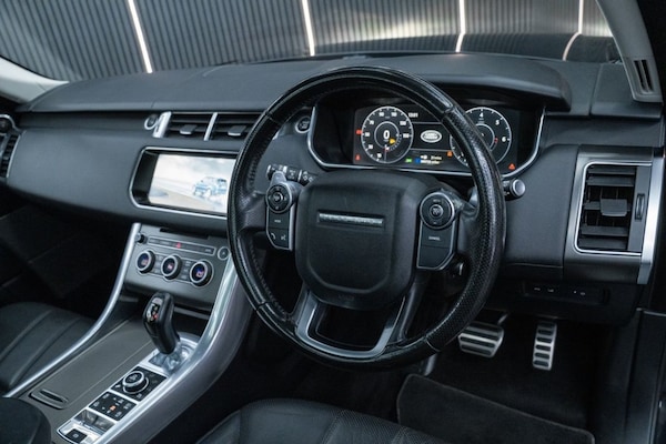 Used Land Rover Range Rover Sport 2017 for sale - 76173393: Photo 12