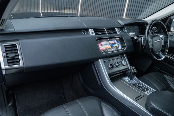 Used Land Rover Range Rover Sport 2017 for sale - 76173393: Photo 31