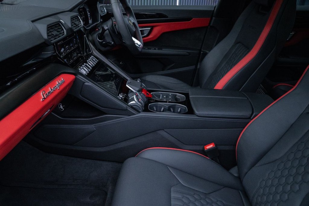 Used Lamborghini Urus 2025 for sale - 78029784: Photo 37