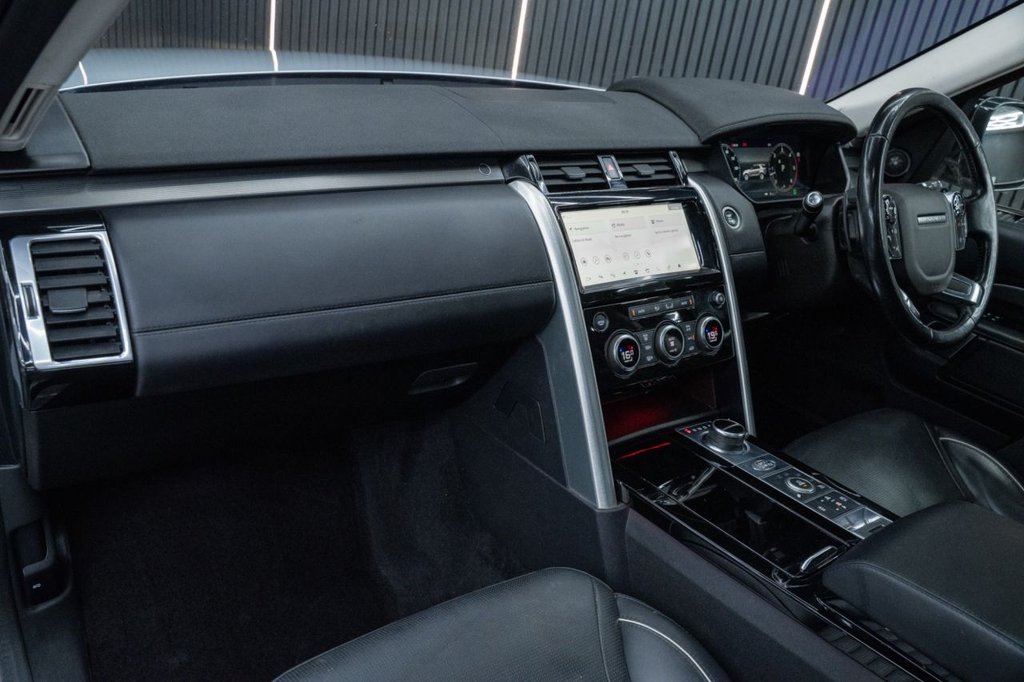 Used Land Rover Discovery 2019 for sale - 76367562: Photo 32