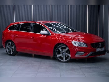Used Volvo V60 2015 for sale - 77849451: Photo
