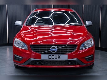 Used Volvo V60 2015 for sale - 77849451: Photo