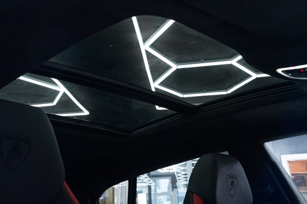 Used Lamborghini Urus 2025 for sale - 76724262: Photo 19