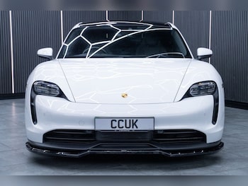 Used Porsche Taycan 2021 for sale - 77704028: Photo