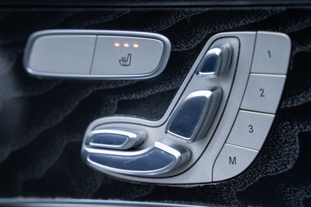 Used Mercedes-Benz GLC 2017 for sale - 76698252: Photo 17