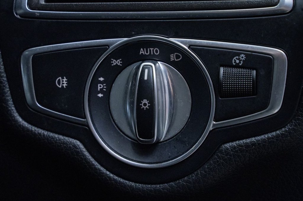 Used Mercedes-Benz GLC 2017 for sale - 76698252: Photo 21