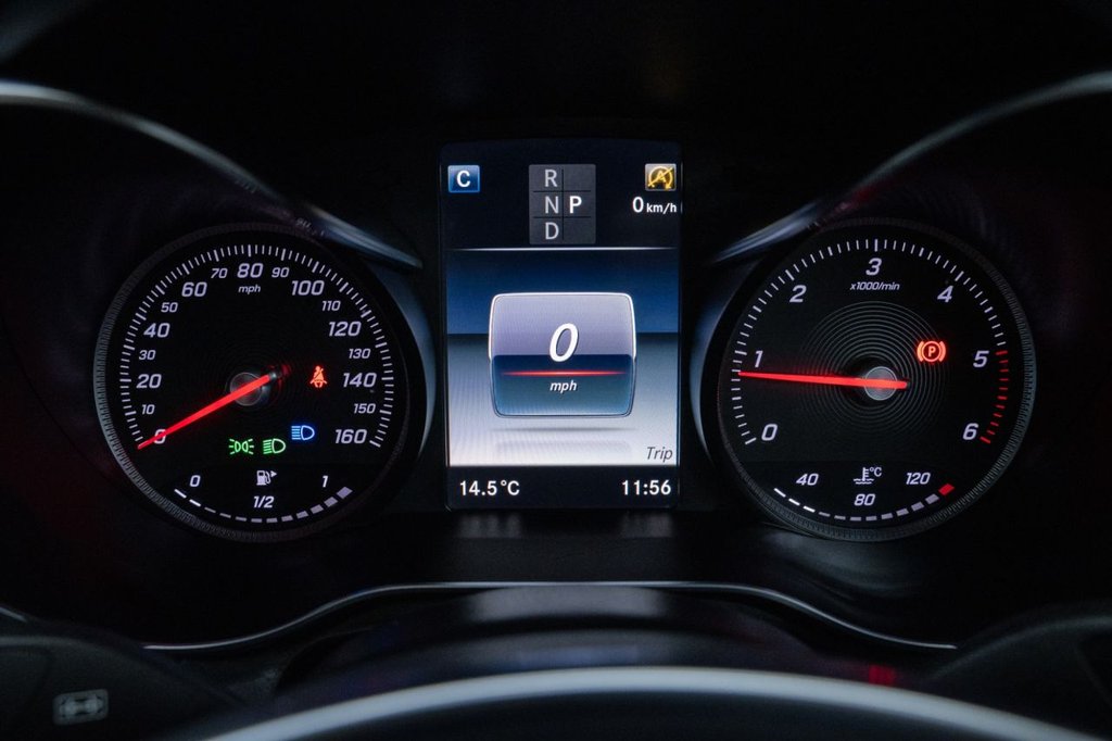 Used Mercedes-Benz GLC 2017 for sale - 76698252: Photo 28