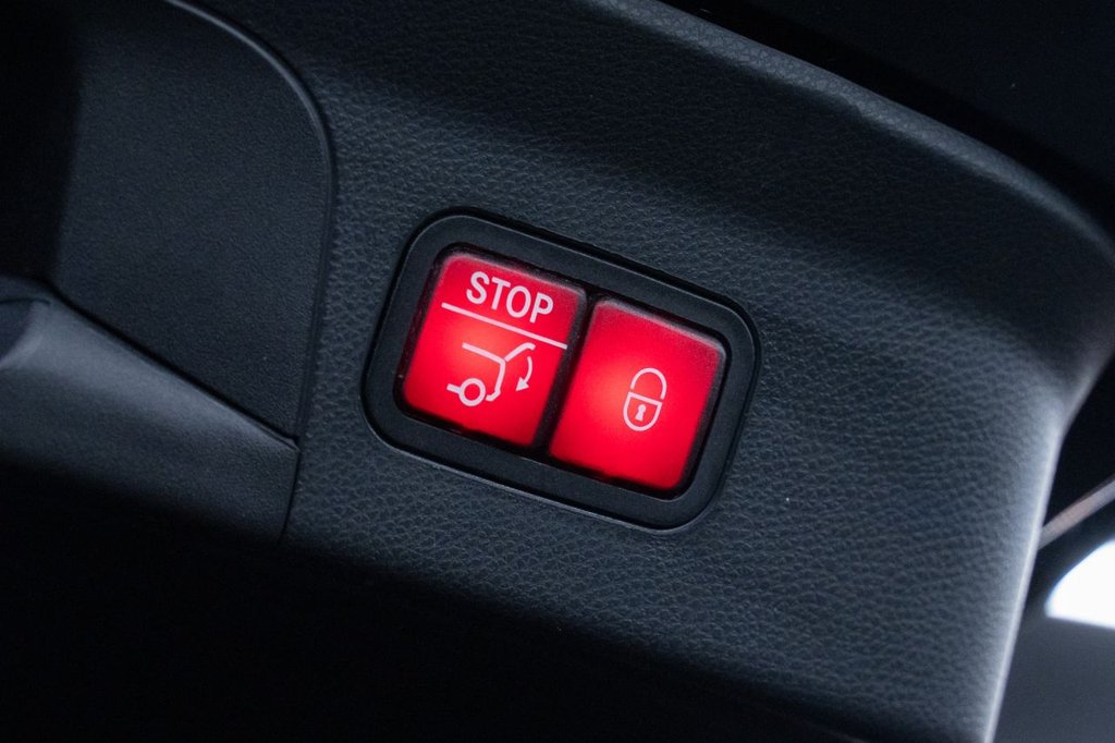 Used Mercedes-Benz GLC 2017 for sale - 76698252: Photo 38