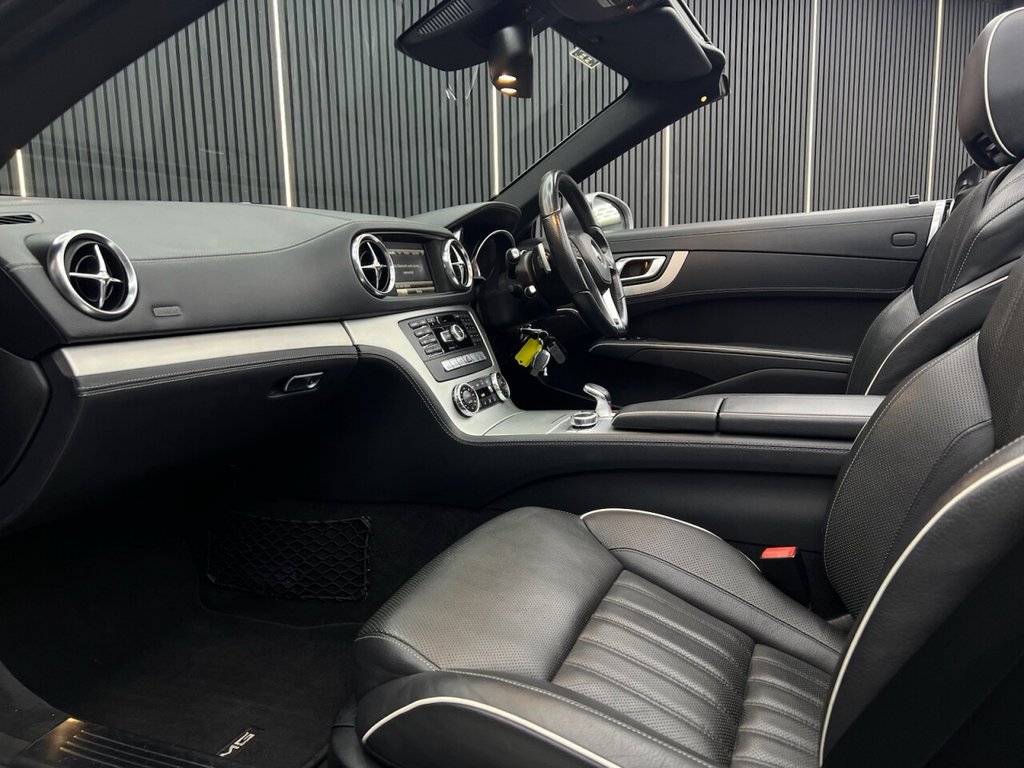 Used Mercedes-Benz SL 2013 for sale - 76367859: Photo 16