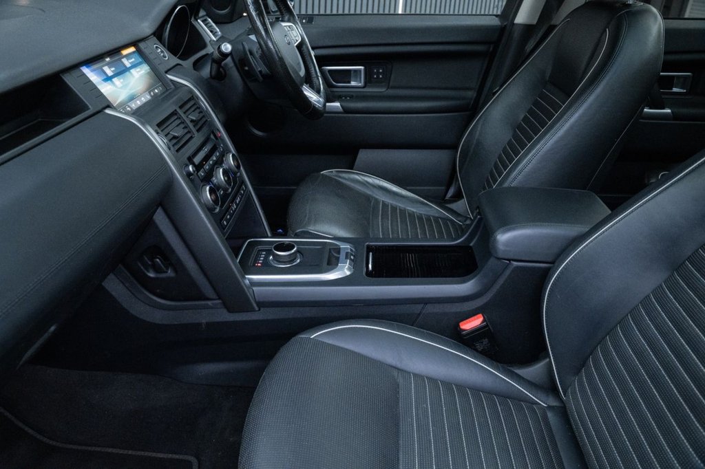 Used Land Rover Discovery Sport 2017 for sale - 77571445: Photo 34