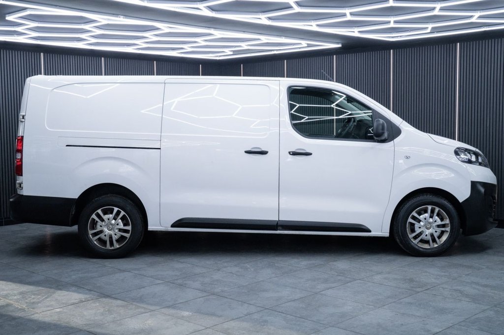 Used Vauxhall Vivaro 2021 for sale - 77096448: Photo 10