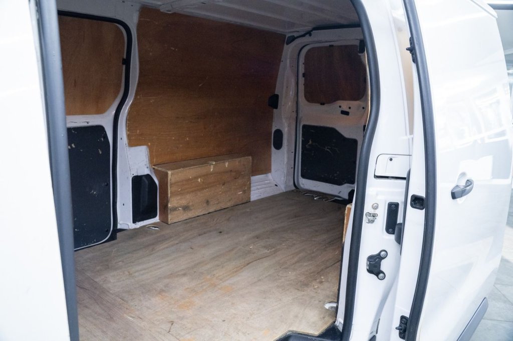 Used Vauxhall Vivaro 2021 for sale - 77096448: Photo 24