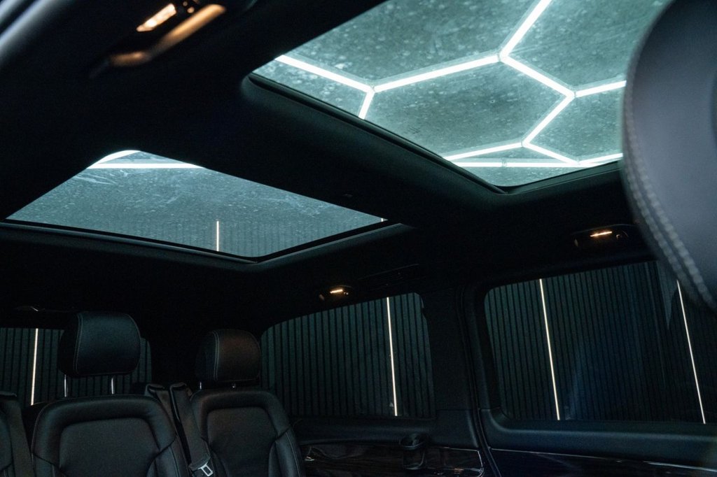 Used Mercedes-Benz V-Class 2021 for sale - 76986355: Photo 14