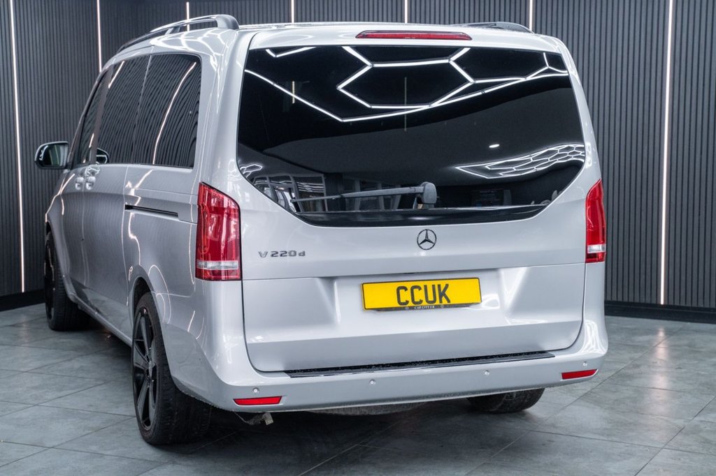 Used Mercedes-Benz V-Class 2021 for sale - 76986355: Photo 5