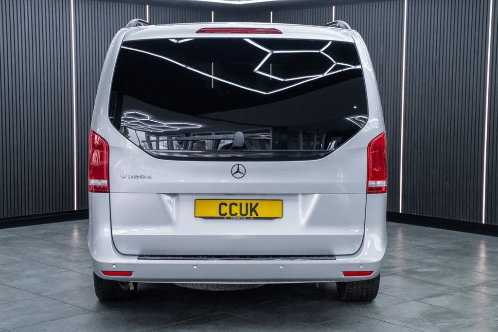 Used Mercedes-Benz V-Class 2021 for sale - 76986355: Photo 6