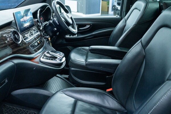 Used Mercedes-Benz V-Class 2021 for sale - 74607121: Photo 18
