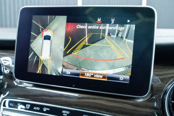 Used Mercedes-Benz V-Class 2021 for sale - 74607121: Photo 25