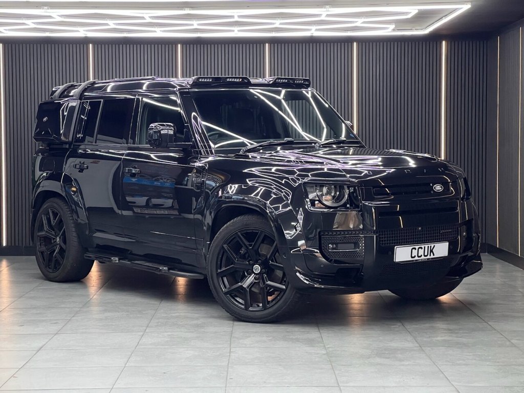 Used Land Rover Defender 2021 for sale - 76454656: Photo 1