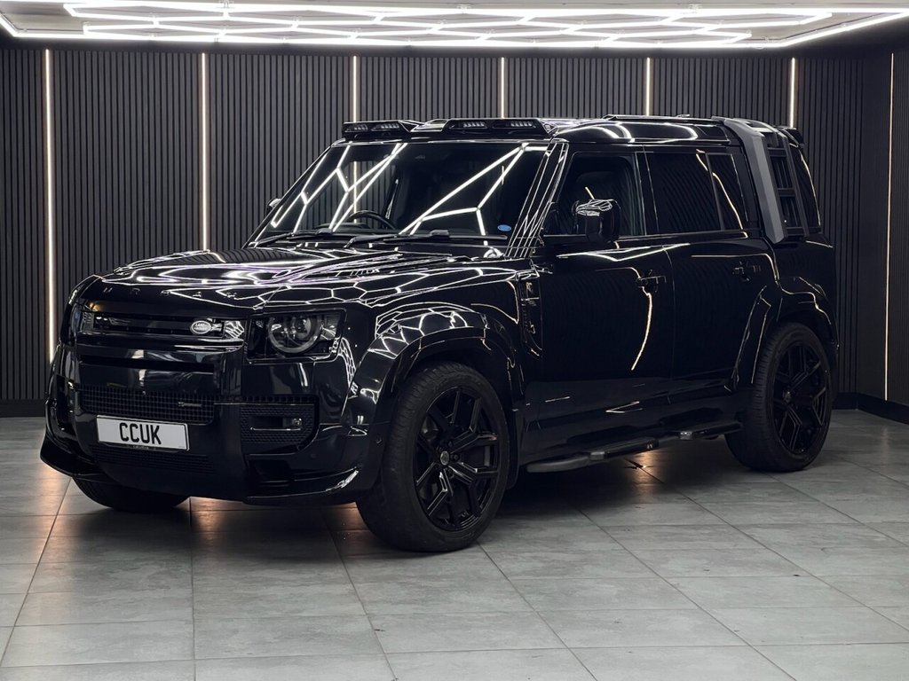 Used Land Rover Defender 2021 for sale - 76454656: Photo 3