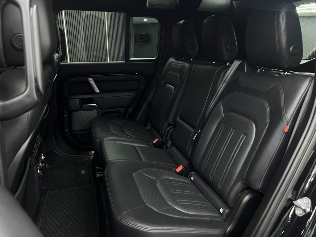 Used Land Rover Defender 2021 for sale - 76454656: Photo 30