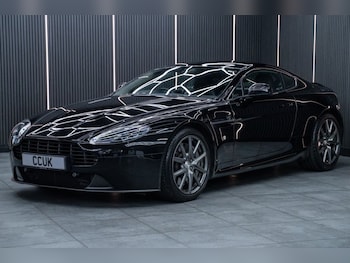 Used Aston Martin Vantage 2015 for sale - 75528064: Photo