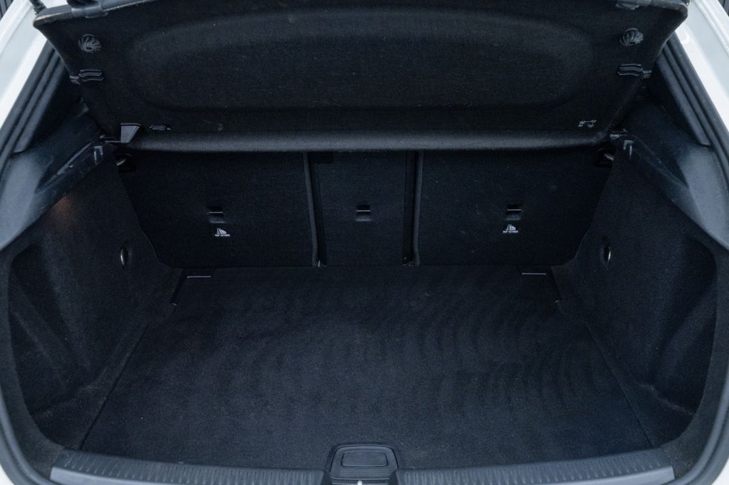 Used Mercedes-Benz A-Class 2019 for sale - 76470328: Photo 34