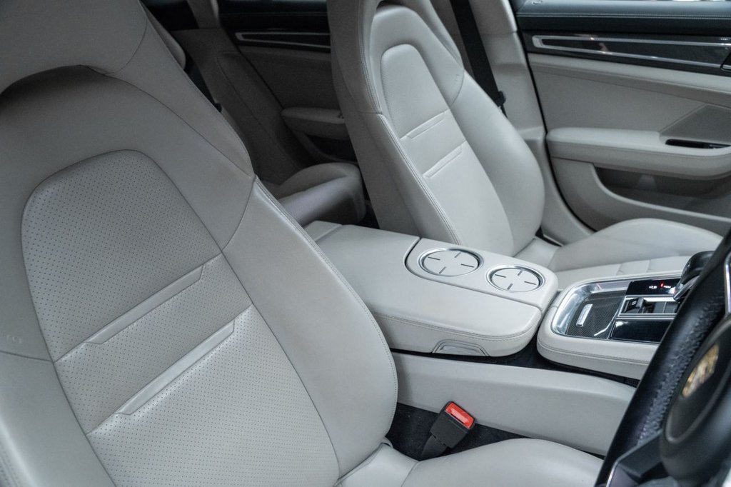 Used Porsche Panamera 2017 for sale - 76312869: Photo 18