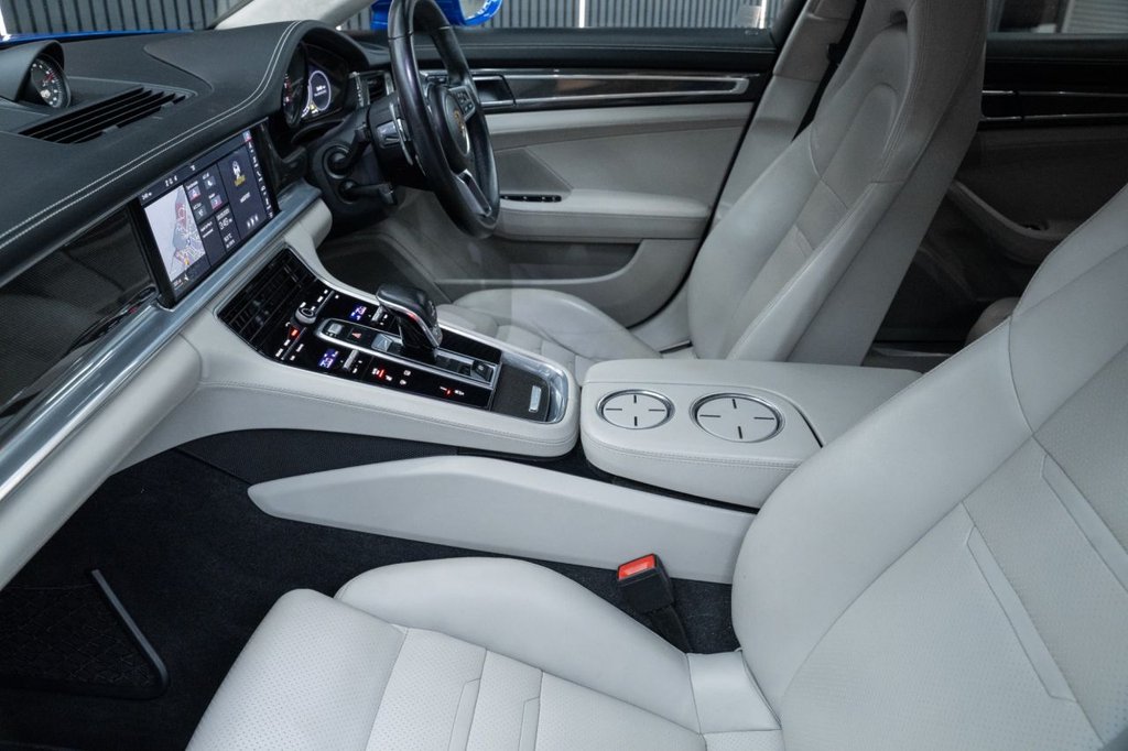 Used Porsche Panamera 2017 for sale - 76312869: Photo 37