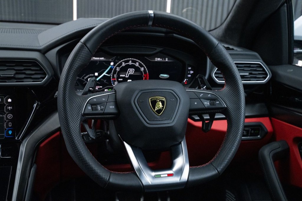 Used Lamborghini Urus 2025 for sale - 76039106: Photo 29