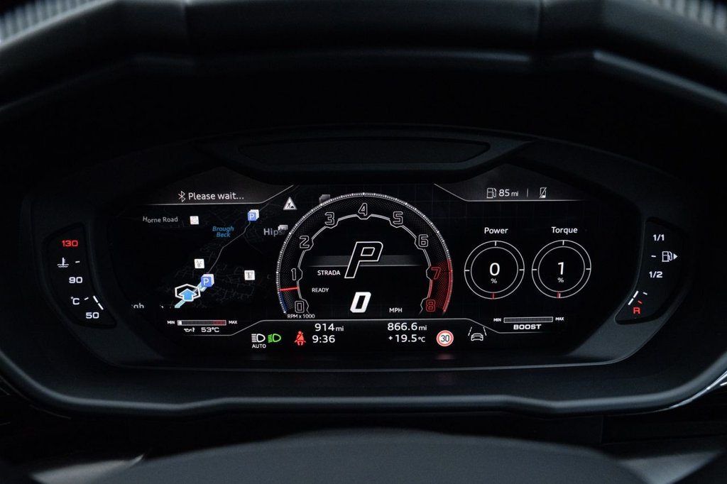 Used Lamborghini Urus 2025 for sale - 76039106: Photo 32