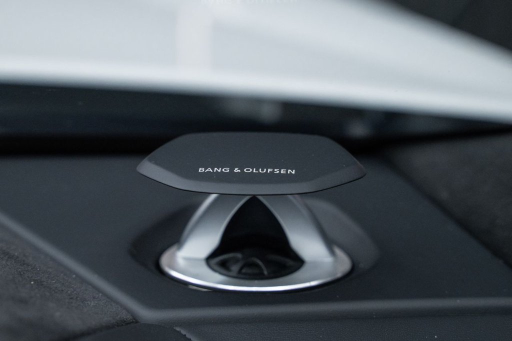 Used Lamborghini Urus 2025 for sale - 76039106: Photo 40