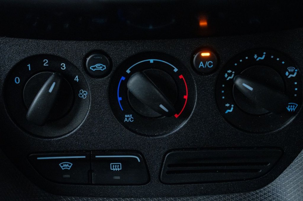 Used Ford Tourneo Connect 2014 for sale - 77140191: Photo 18