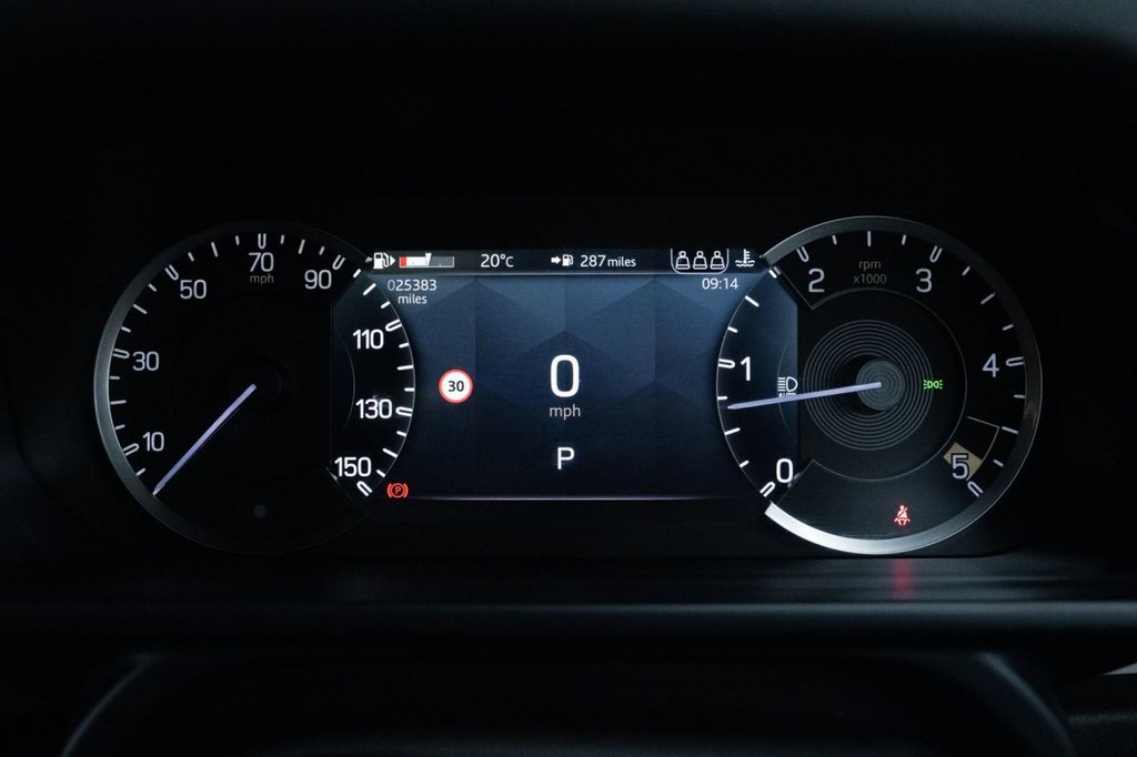 Used Land Rover Defender 2023 for sale - 77383989: Photo 26