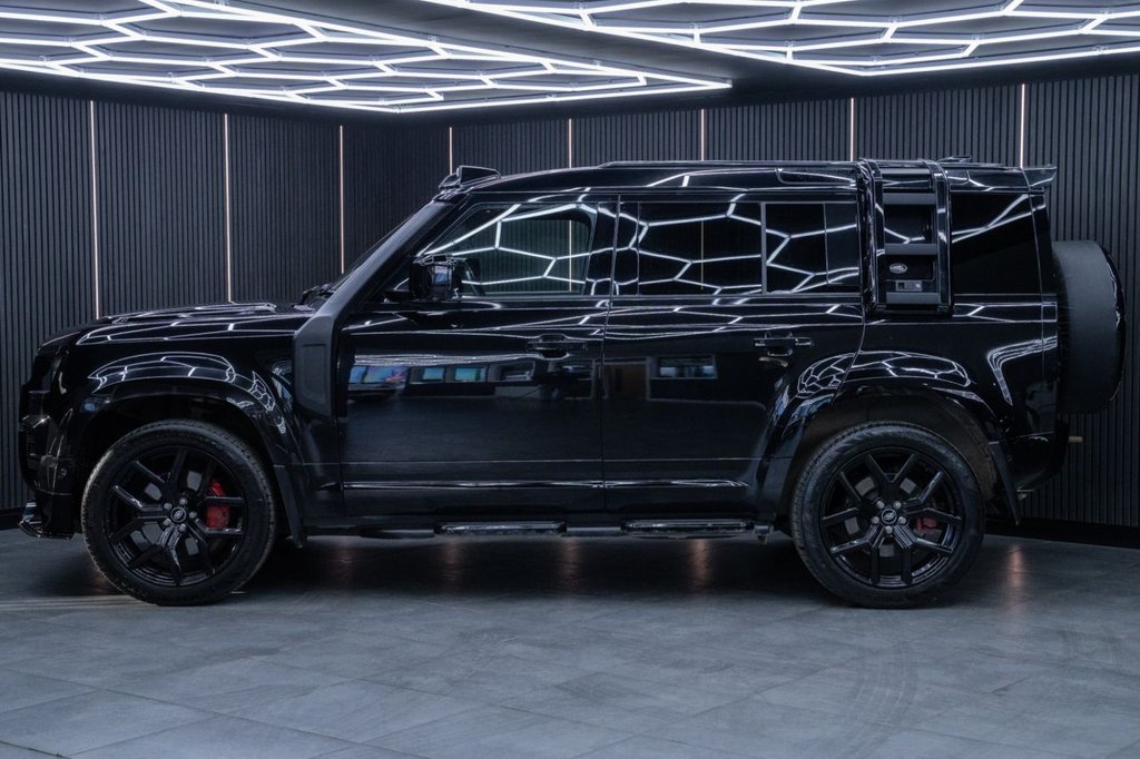 Used Land Rover Defender 2023 for sale - 77383989: Photo 3