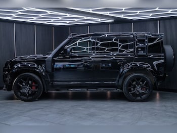 Used Land Rover Defender 2023 for sale - 77383989: Photo