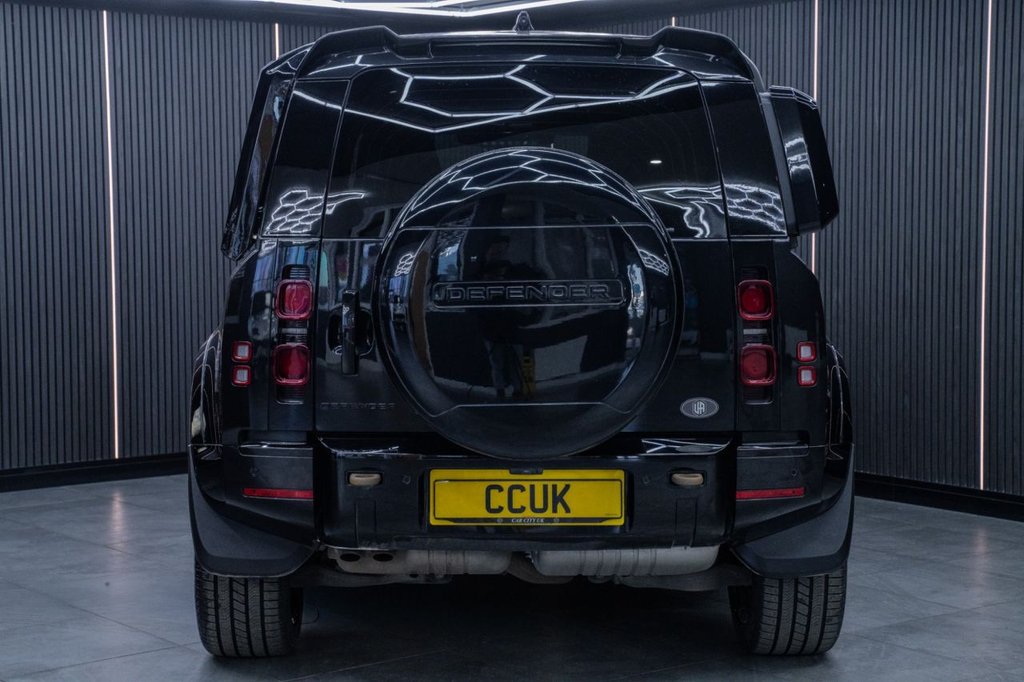 Used Land Rover Defender 2023 for sale - 77383989: Photo 8