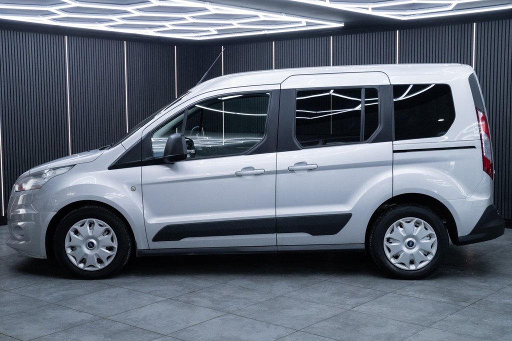 Used Ford Tourneo Connect 2014 for sale - 77421669: Photo 6